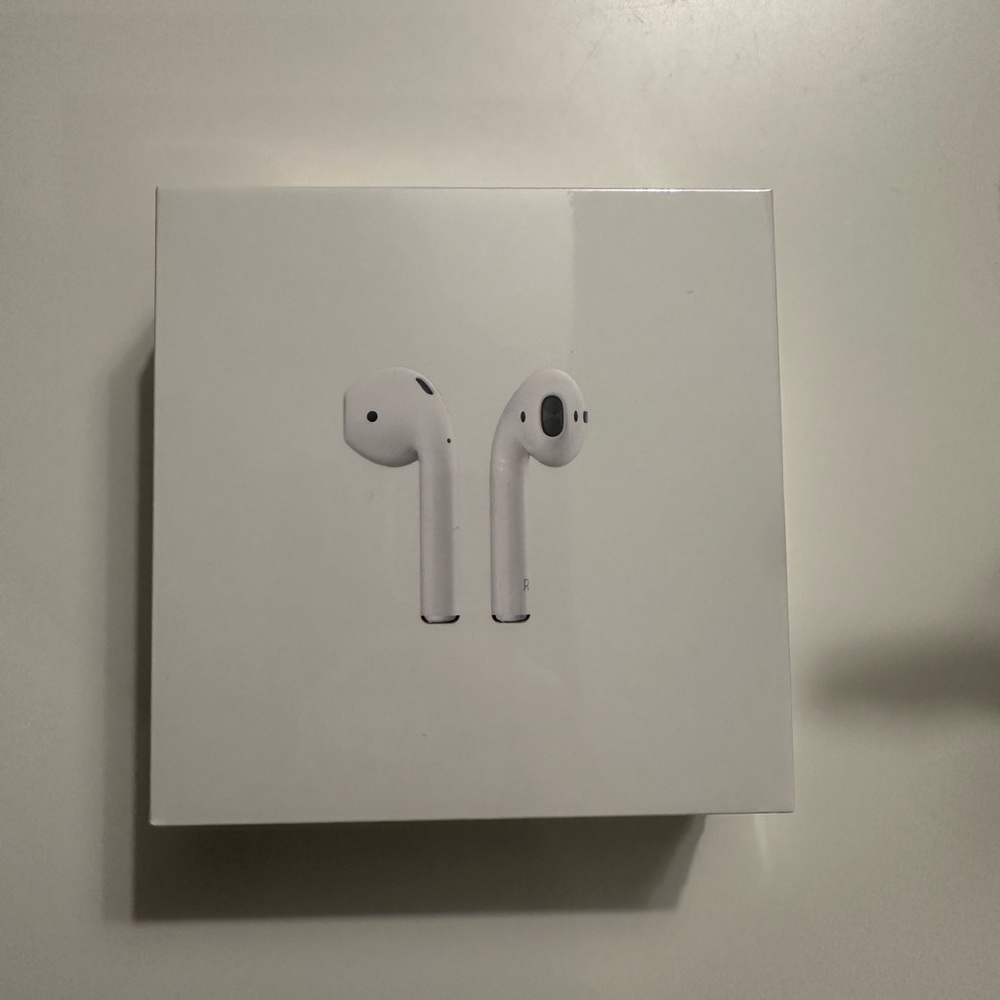 Brand New Apple AirPods 2nd Generation